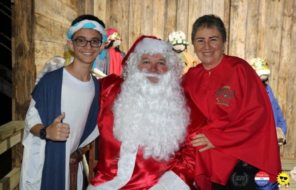 Emocao toma conta de Itapoa na abertura do Toque de Natal 48