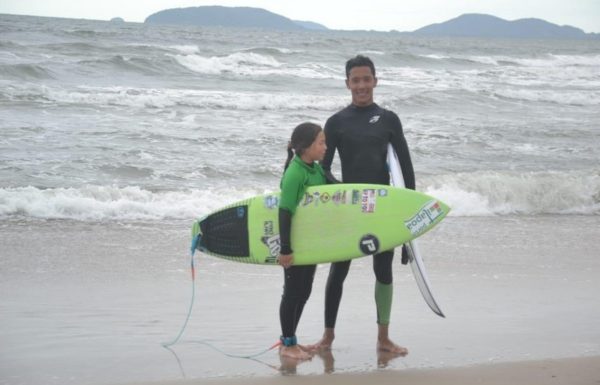 Apos um 2018 de aprendizados, surfista mirim Julie Arissa projeta muita evolucao em 2019 09