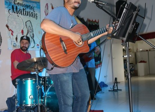 Concerto matinal homenageia Belchior em tributo emocionante 30