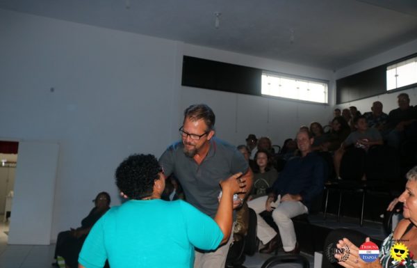 Concerto matinal homenageia Belchior em tributo emocionante 33