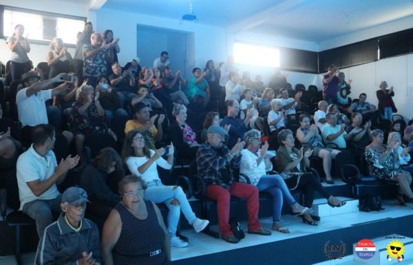 Concerto matinal homenageia Belchior em tributo emocionante 37