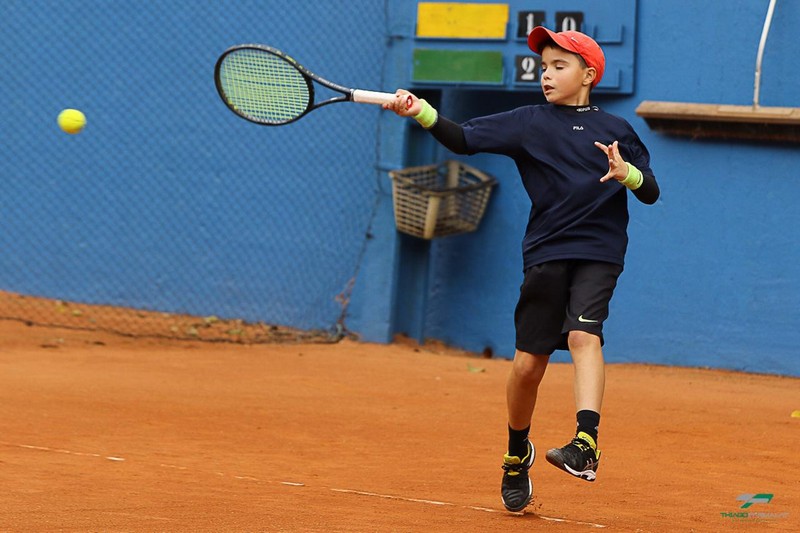Tenista mirim de Itapoa convocado para a Selecao Catarinense de sua modalidade 09