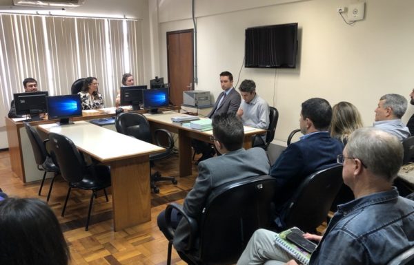 Audiencia na Justica Federal discute futuro das obras da Costa do Encanto 1