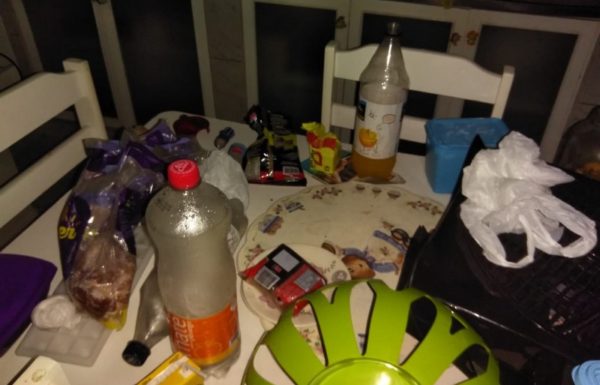 Bombeiros apagam incendio possivelmente criminoso no balneario Paese 2