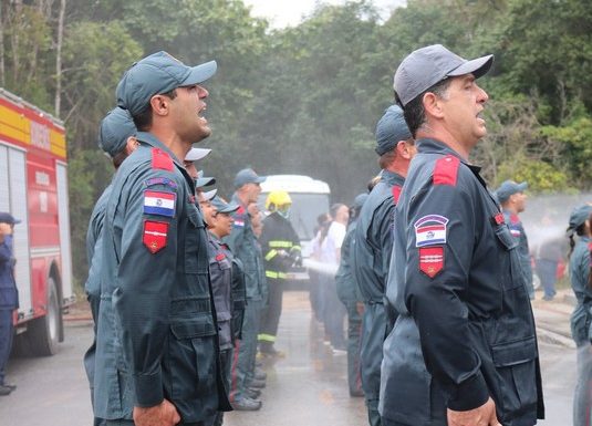 Publico lota Camara de Itapoa para prestigiar solenidade do Corpo de Bombeiros local 17