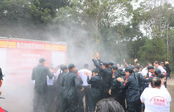 Publico lota Camara de Itapoa para prestigiar solenidade do Corpo de Bombeiros local 22