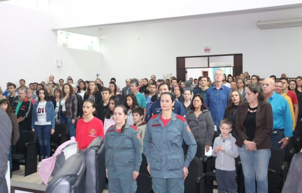 Publico lota Camara de Itapoa para prestigiar solenidade do Corpo de Bombeiros local 30