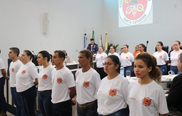 Publico lota Camara de Itapoa para prestigiar solenidade do Corpo de Bombeiros local 34