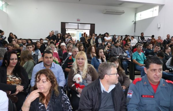 Publico lota Camara de Itapoa para prestigiar solenidade do Corpo de Bombeiros local 59
