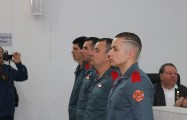 Publico lota Camara de Itapoa para prestigiar solenidade do Corpo de Bombeiros local 80