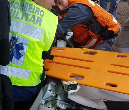 Idosa de 90 anos de idade fica ferida em acidente na SC-416 em Itapoa 1