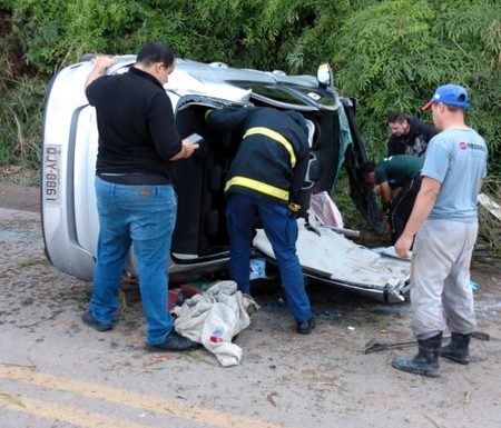 Idosa de 90 anos de idade fica ferida em acidente na SC-416 em Itapoa 7