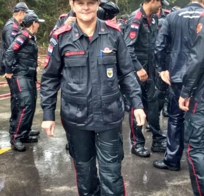 Mulheres se destacam no servico de bombeiros comunitarios de Itapoa 02