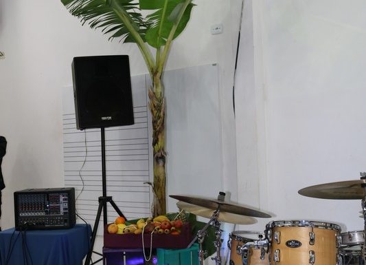 Quase 100 pessoas prestigiaram o Tributo a Carmen Miranda em Itapoa 02