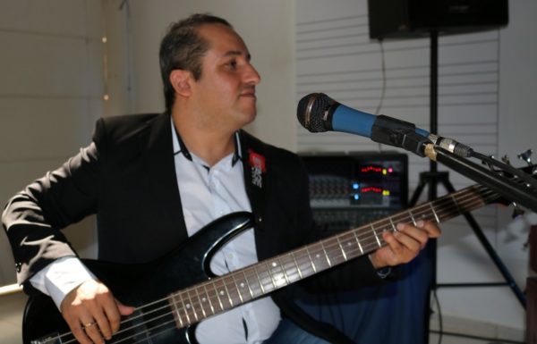 Quase 100 pessoas prestigiaram o Tributo a Carmen Miranda em Itapoa 19