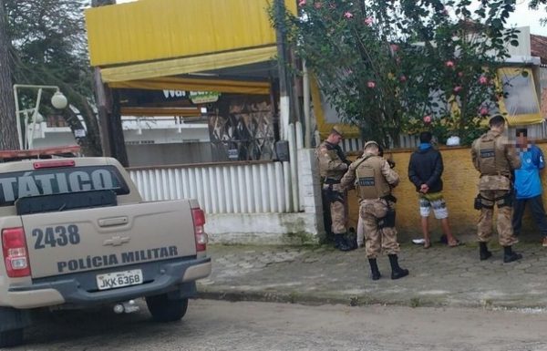 Itapoa recebe apoio das guarnicoes do Tático e do Canil da Polícia Militar de Joinville 3