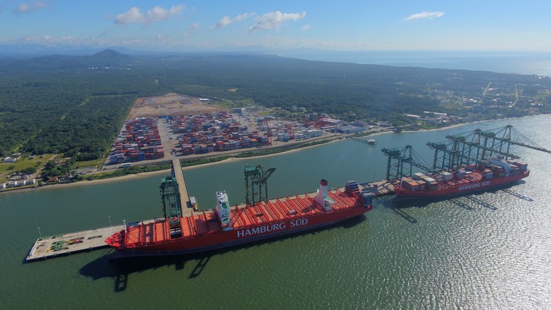 Porto Itapoa registra recorde de movimentacao pelo segundo mes consecutivo