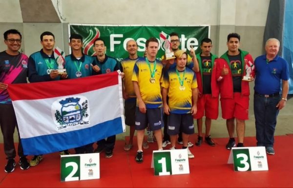 Atletas de Itapoa se destacam no tenis de mesa do Parajasc