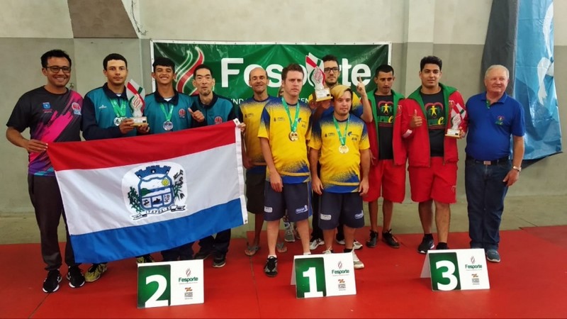 Atletas de Itapoa se destacam no tenis de mesa do Parajasc