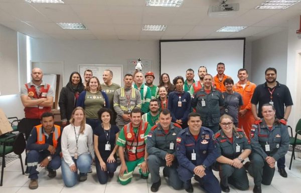 Bombeiros de Itapoa participam de instrucao de manejo de animais silvestres no Porto Itapoa 9