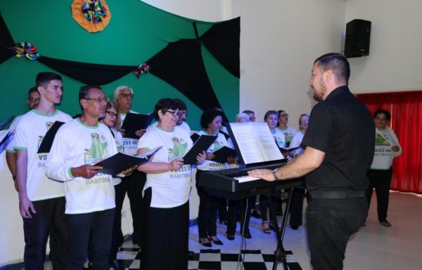 Coral da Lirica de Joinville e Vozes da Babitonga encantam o publico em Itapoa 16