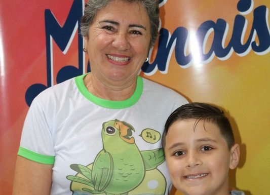 Coral da Lirica de Joinville e Vozes da Babitonga encantam o publico em Itapoa 27