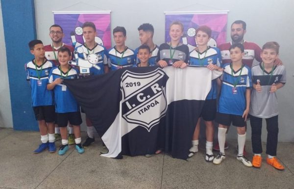 Projeto social Itapoa CR oportuniza a pratica esportiva a jovens futebolistas 23