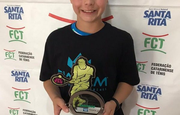 Tenista mirim de Itapoa fecha 2019 como o melhor do ranking sub-12 em Santa Catarina 02