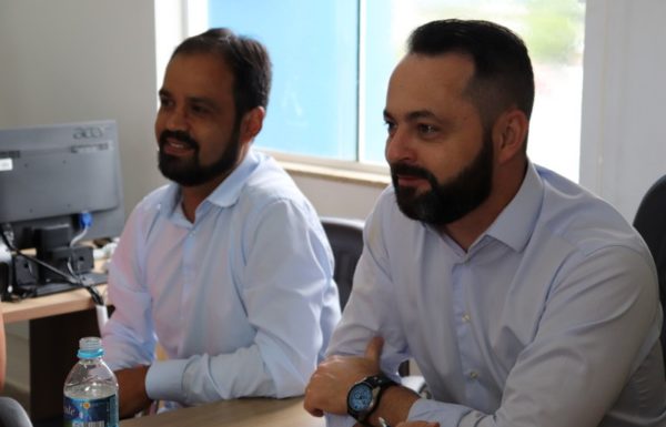 Amunesc entrega projeto de mercado municipal para Itapoa 3