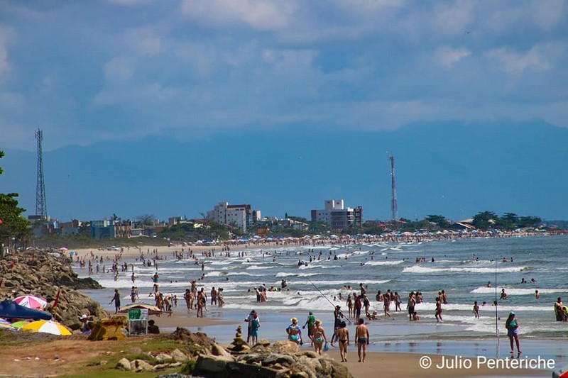 Movimento na temporada de verao 01