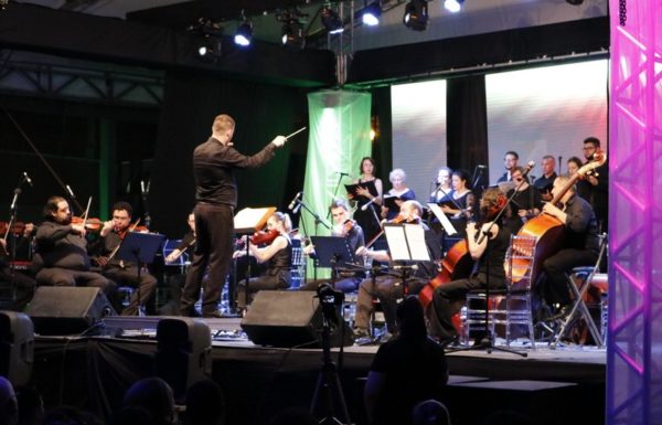 Noite Cultural no Porto Itapoa inicia em grande estilo – e neste sabado 21-12 tem mais 07