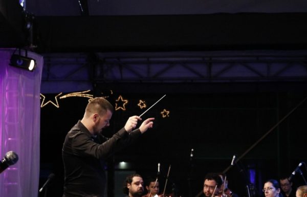 Noite Cultural no Porto Itapoa inicia em grande estilo – e neste sabado 21-12 tem mais 09