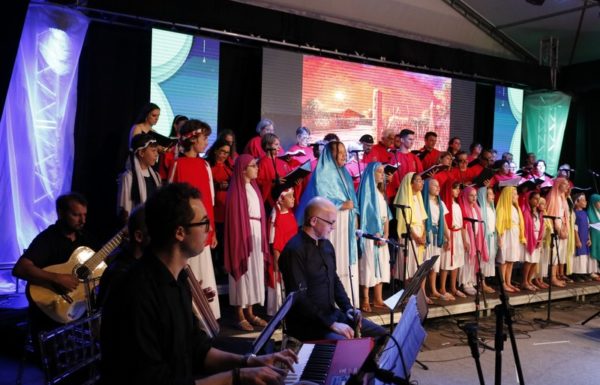 Noite Cultural no Porto Itapoa inicia em grande estilo – e neste sabado 21-12 tem mais 35