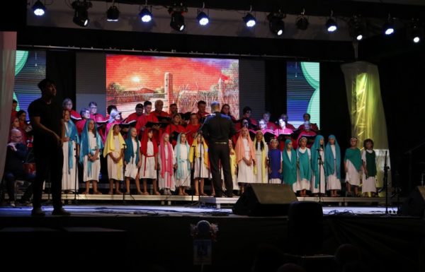 Noite Cultural no Porto Itapoa inicia em grande estilo – e neste sabado 21-12 tem mais 36