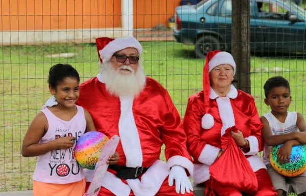 mais de 3 mil brinquedos sao distribuidos pelo projeto natal da magia 03