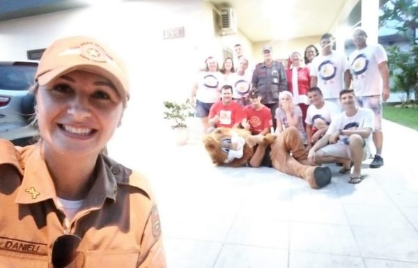 mais de 3 mil brinquedos sao distribuidos pelo projeto natal da magia 29