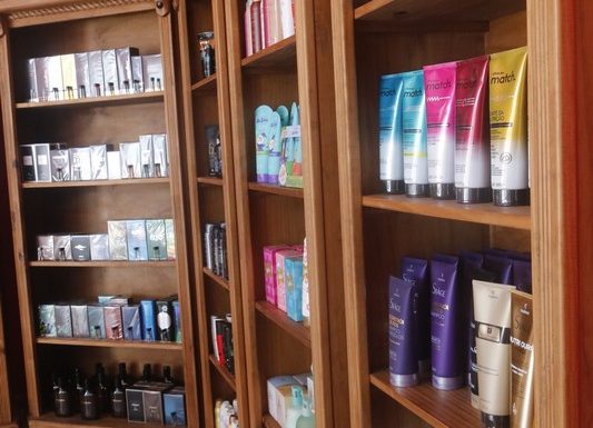 Linanis Perfumaria em Itapoa 04