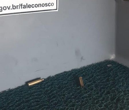 Assalto a onibus mobiliza a Policia na subida da Serra pela BR-376 6