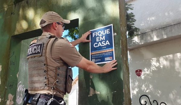 policia_militar_pmsc_isolamento_quarentena_novo_coronavirus_20200409_1341619315