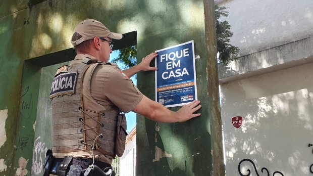 policia_militar_pmsc_isolamento_quarentena_novo_coronavirus_20200409_1341619315