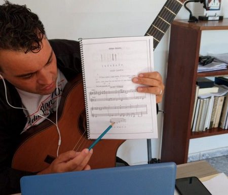 A Cultura tambem precisou se adaptar ao novo momento - 4 professor Mutti - FOTO Arquivo Pessoal