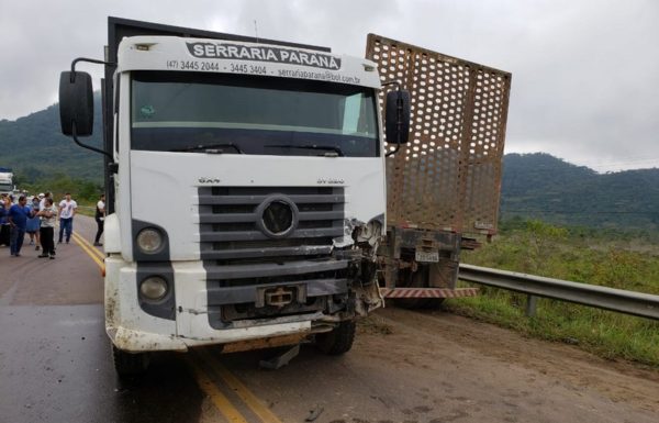 Grave acidente em Garuva resulta em um obito e uma vitima em estado grave 3