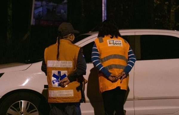 Muitos veiculos sao impedidos de entrar em Itapoa nas primeiras horas das barreiras sanitarias 2