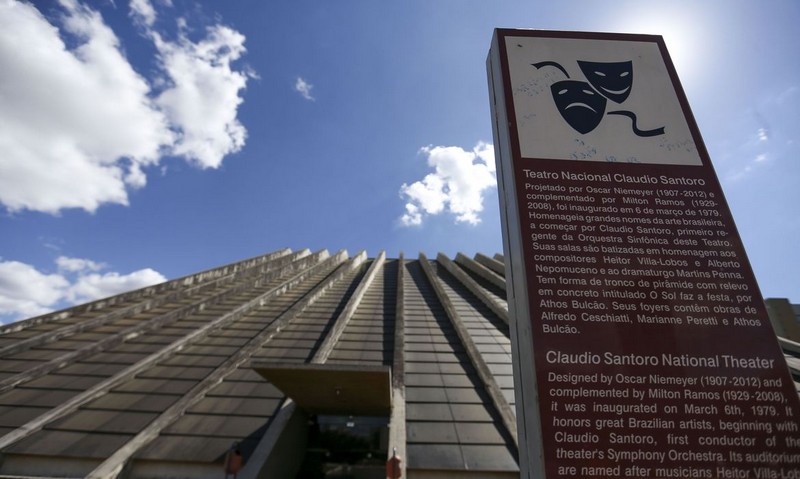 Entre os mais afetados pela pandemia, segmento cultural aguarda o repasse de recursos aprovados