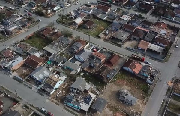 Itens de ajuda humanitaria sao entregues em diversas cidades de SC, inclusive Garuva 12