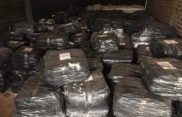 PM de Itapoa e Garuva realiza operacao com a Receita Federal para eliminar desvios de cargas 1