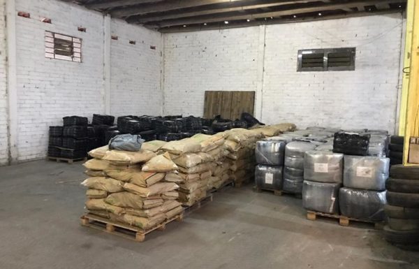 PM de Itapoa e Garuva realiza operacao com a Receita Federal para eliminar desvios de cargas 2