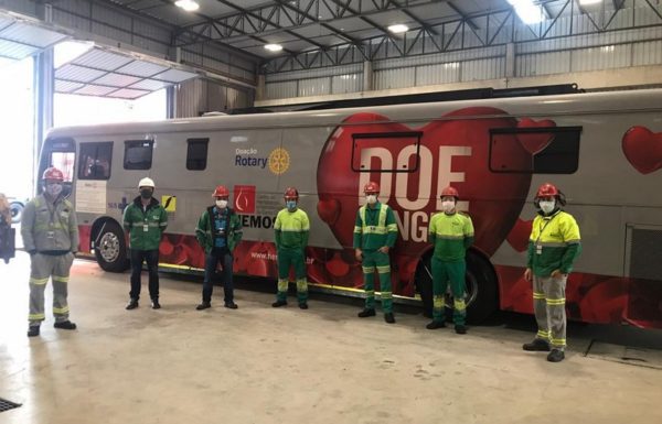 Porto Itapoa contribui para colocar em operacao unidade movel do HEMOSC que atende a regiao nordeste de Santa Catarina