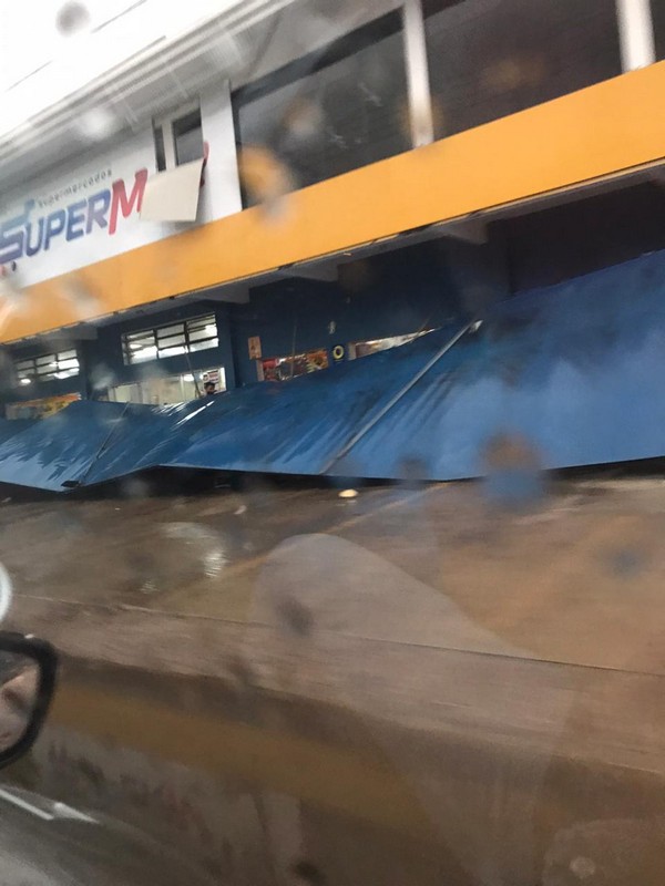 Vendaval causa transtornos e Itapoa declara Situacao de Emergencia nas areas afetadas 8 - FOTO Grupos de WhatsApp - Divulgacao