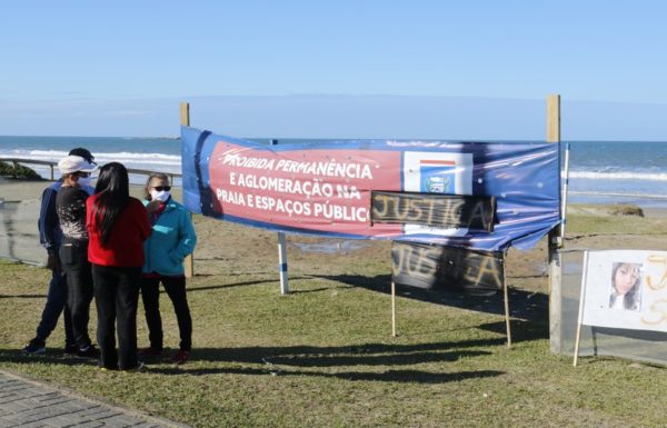 Protesto pede por paz e Justica no caso Sonia em Itapoa 08